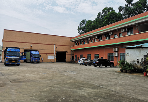 鋁型材加工廠